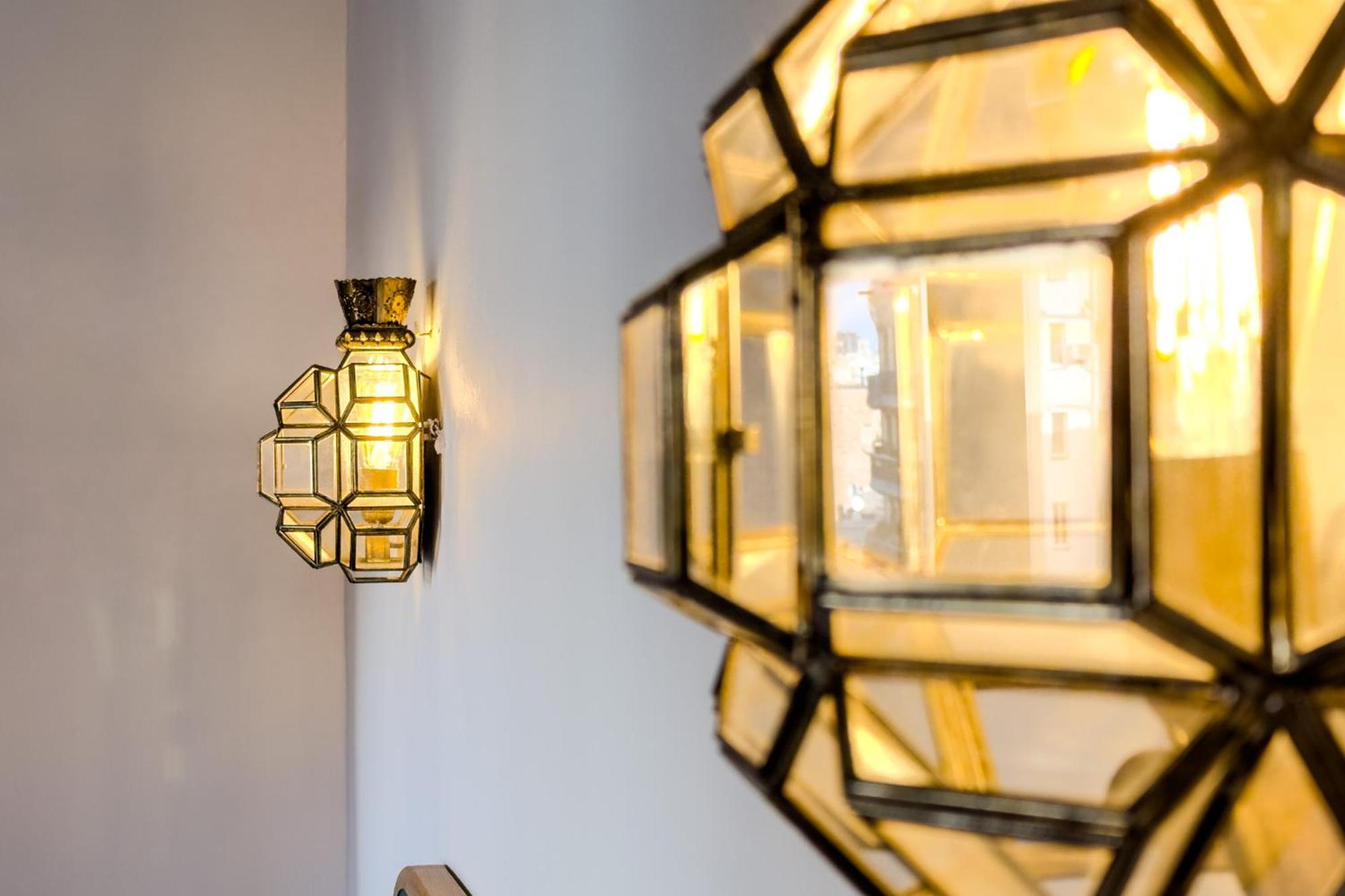 Magalhaes - Trad Flat In Poble Sec, Near Ramblas Barcelona Zewnętrze zdjęcie